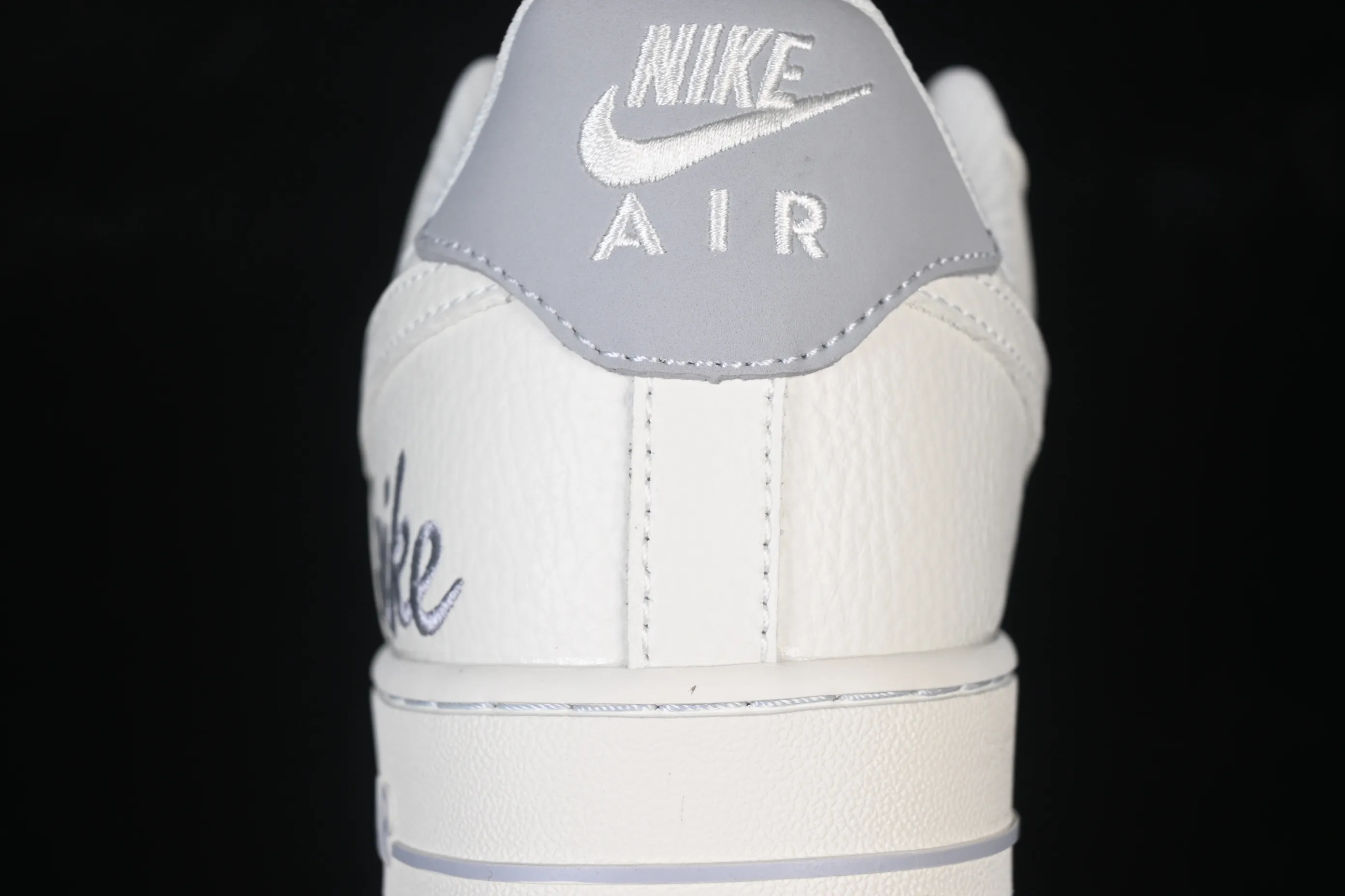 All categories Nk Air Force 1 Air Force series Nk Air Force 1 Low Air Force low-top Nike Air Force 1'07 Low Milky white fog gray Air Force 1 low-top casual sneakers NH0601-543